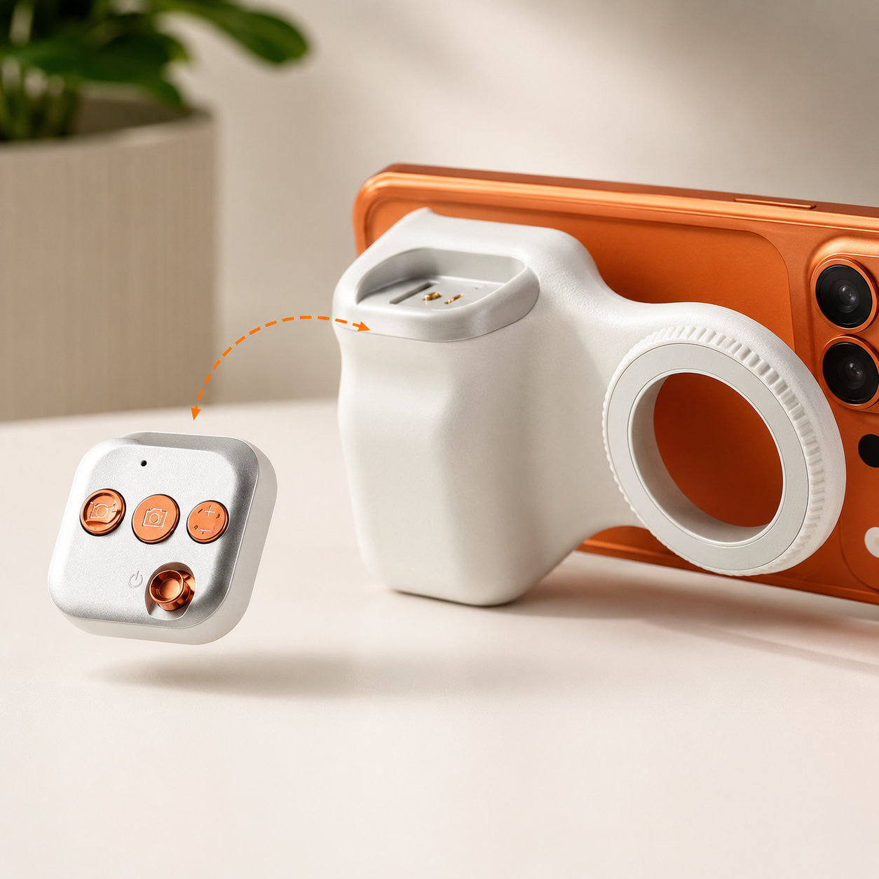 Raviqo OneGrip / Magnetic Camera Grip For Smartphone Photography